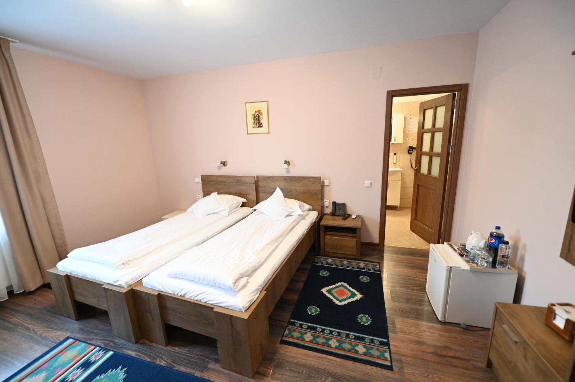 Conacul Domnesc Hotel Scheia Exterior photo